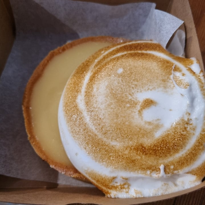 photo of Vegan Goods Market Lemon meringue tart shared by @carmz on  19 Dec 2022 - review