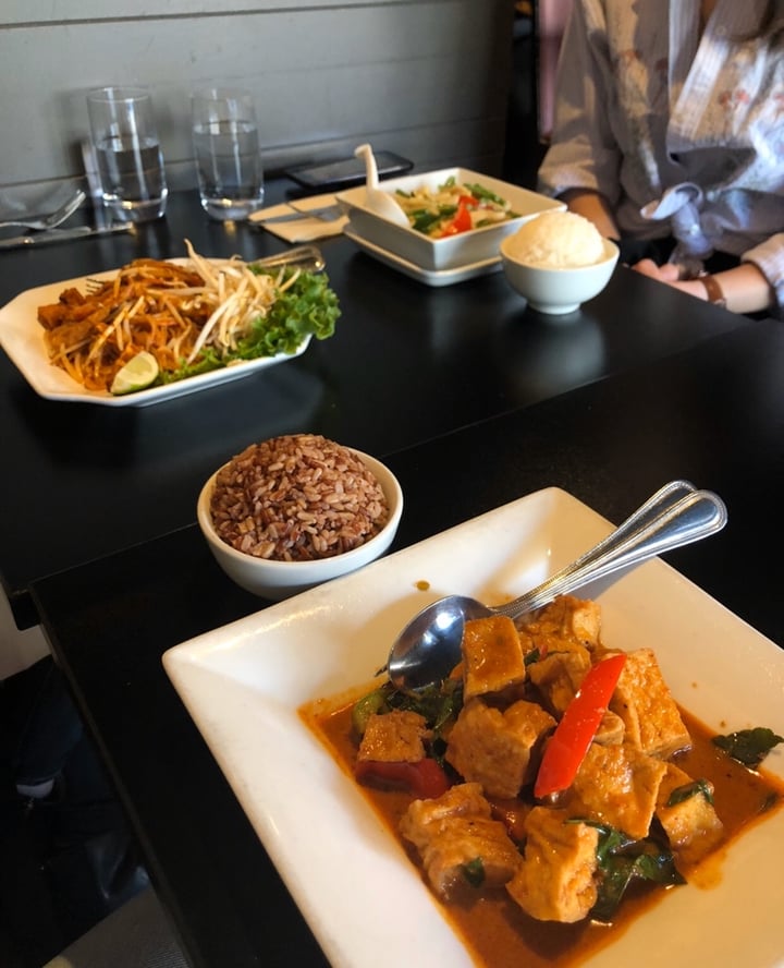 review photo of Chuchai Tofu Red Curry shared by @marjolaine on 15 Dec 2019 - review
