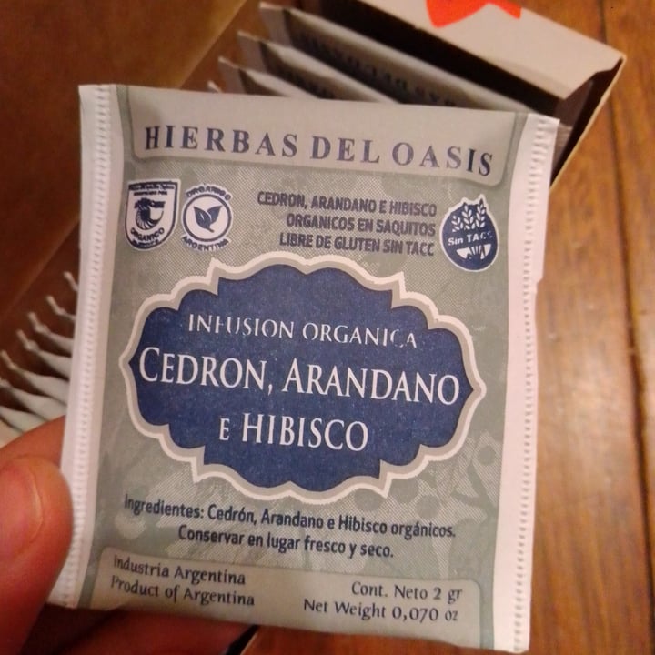 review photo of Hierbas del oasis Te de cedron, arándanos y hibiscus shared by @annamulone on 02 Jul 2021 - review