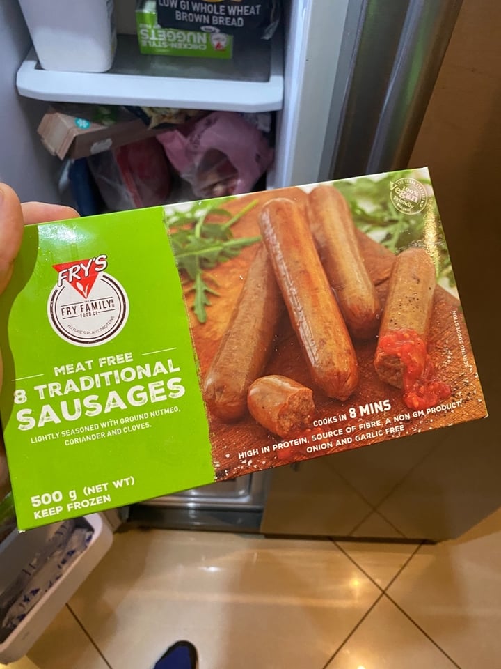 review photo of Fry's Family Food Meat Free Traditional Sausages shared by @primax on 29 Apr 2020 - review