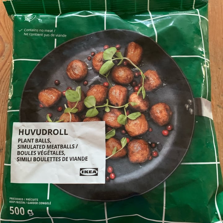 photo of Ikea Huvudroll Plant Balls shared by @valcou13 on  13 Nov 2021 - review