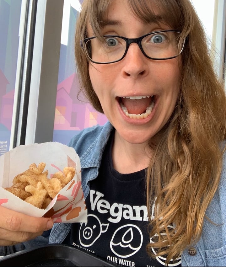 photo of Taco Bell Cinnamon Twists shared by @allhess on  23 Mar 2020 - review