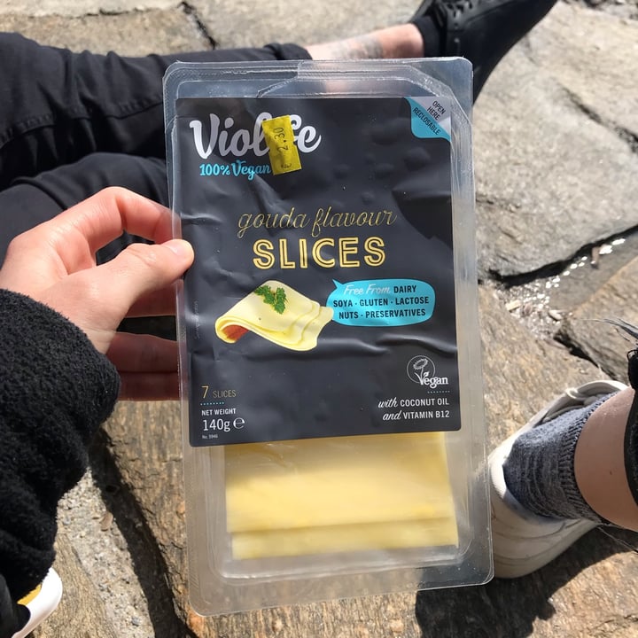 photo of Violife Gouda Flavour Slices shared by @tahneee on  23 Apr 2022 - review