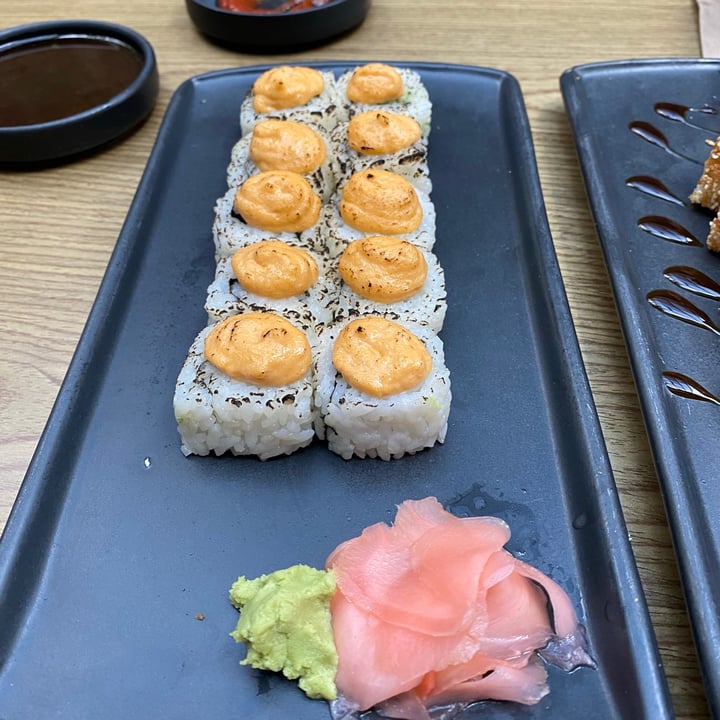 photo of Plantasia Volcano Roll shared by @miriammh on  15 Aug 2020 - review