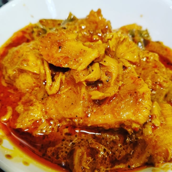 photo of Warung Ijo Lion Mane Rendang shared by @plantbasedlifestyle on  02 Dec 2021 - review