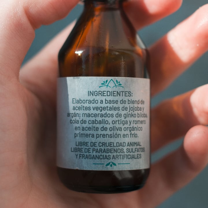 review photo of Aa'in Biocosmetica Serum Cabello shared by @cestlucie on 12 Aug 2020 - review