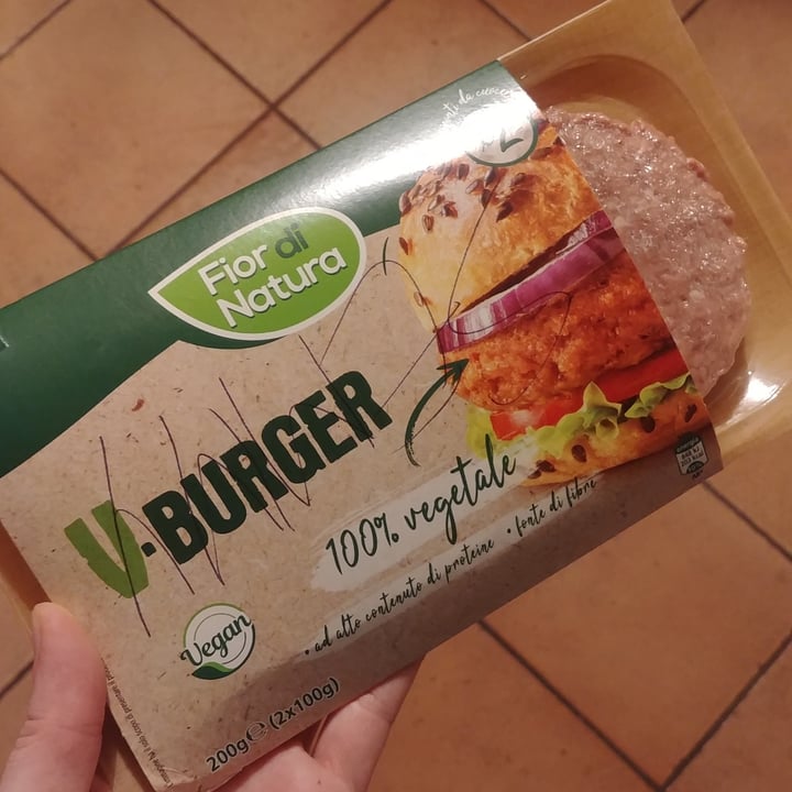 photo of Fior di Natura V-Burger shared by @mirynna on  22 Mar 2022 - review