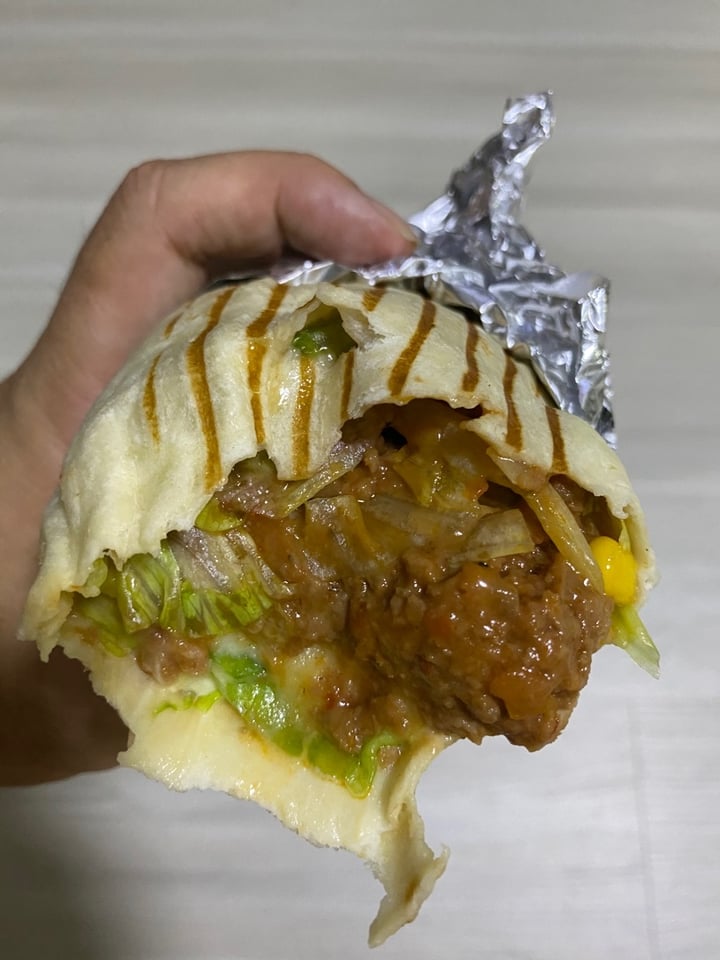 photo of Stuff'd Impossible Beef Burrito shared by @krusher72 on  11 Mar 2020 - review