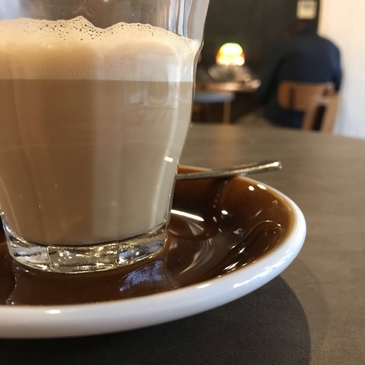 photo of Full Circle Coffee Latte shared by @roseliencoppens on  29 Oct 2018 - review