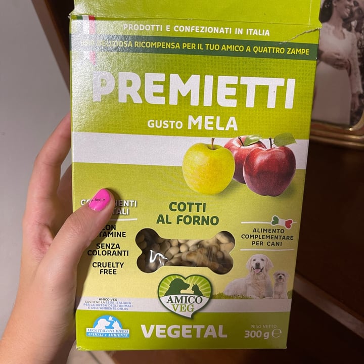 review photo of Amicoveg Premieti Mela ( dog snacks) shared by @millina03 on 28 Oct 2022 - review