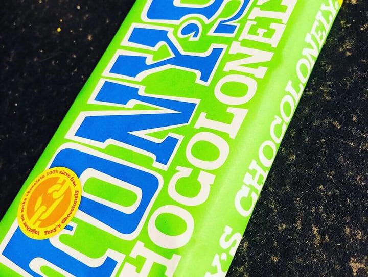 review photo of Tony’s Chocolonely Dark Almond Sea Salt 51% shared by @laurax112 on 27 Apr 2019 - review