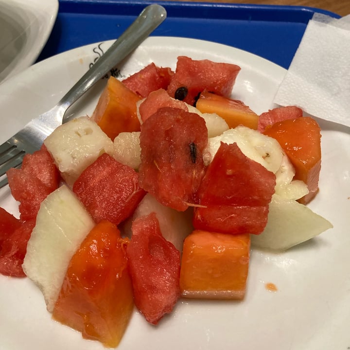 photo of Padaria Galeria dos Pães Salada de Frutas shared by @paulothomazelli on  24 Jun 2022 - review