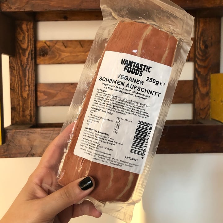 photo of Vantastic Foods Bacon vegetale shared by @selenagasparetto on  22 Sep 2021 - review