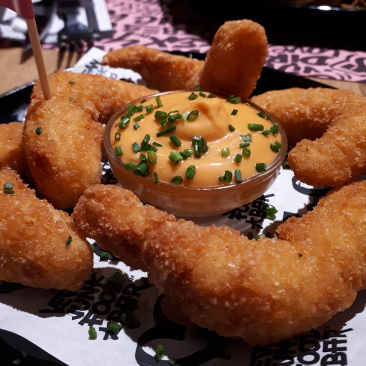 photo of Vegan Junk Food Bar Crispy Lemon Shrimpz shared by @thestingyvegan on  23 Dec 2020 - review