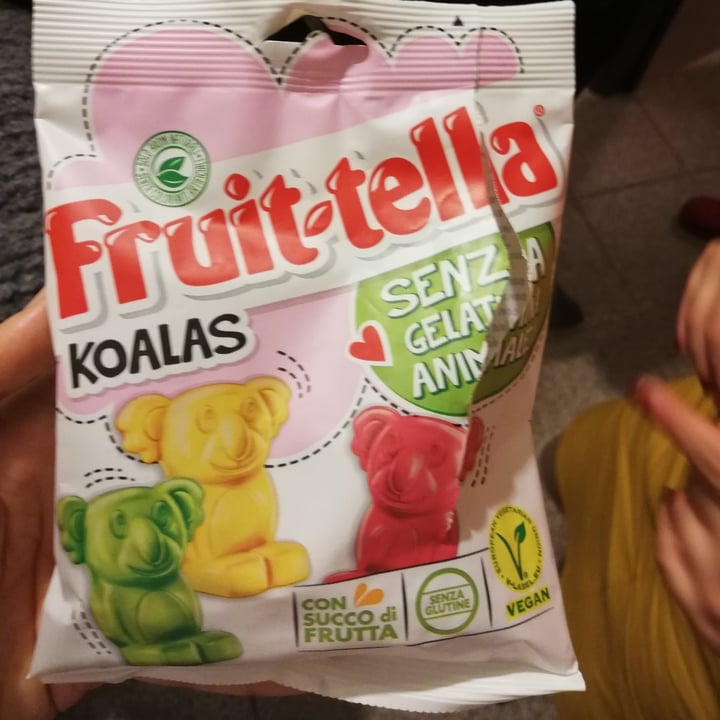 photo of Fruit-tella Caramelle gommose koalas shared by @helello on  01 Nov 2021 - review