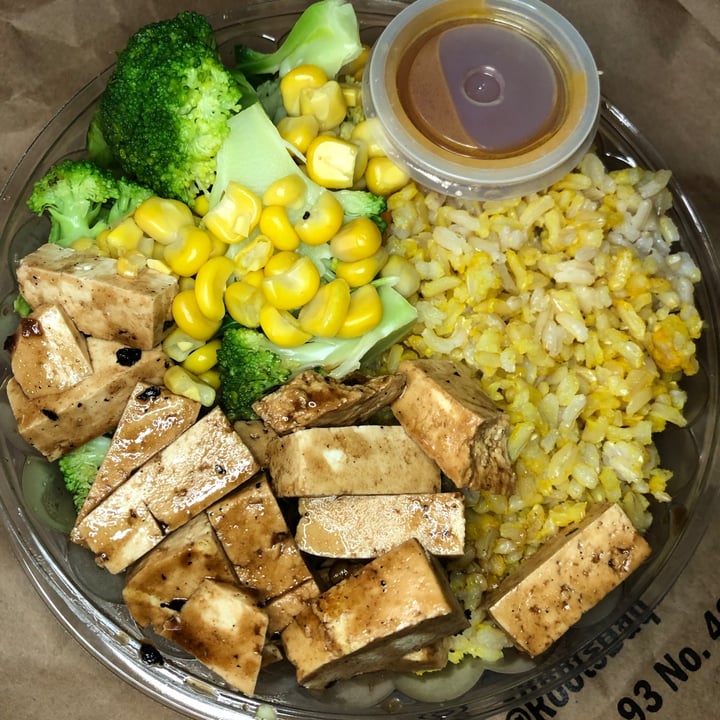 photo of Roots, Veggie & Healthy Food Lunch + bebida shared by @michellepezzotti on  20 May 2021 - review