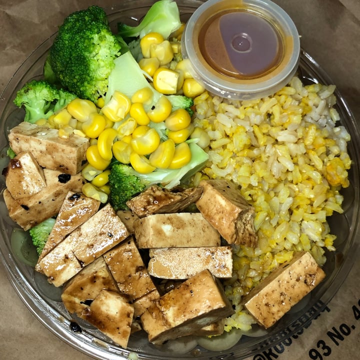review photo of Roots, Veggie & Healthy Food Lunch + bebida shared by @michellepezzotti on 20 May 2021 - review
