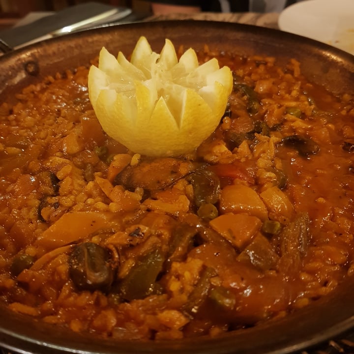 photo of Tulsi Vegan Restaurant Paella de verduras shared by @vegalexandra on  24 Sep 2022 - review