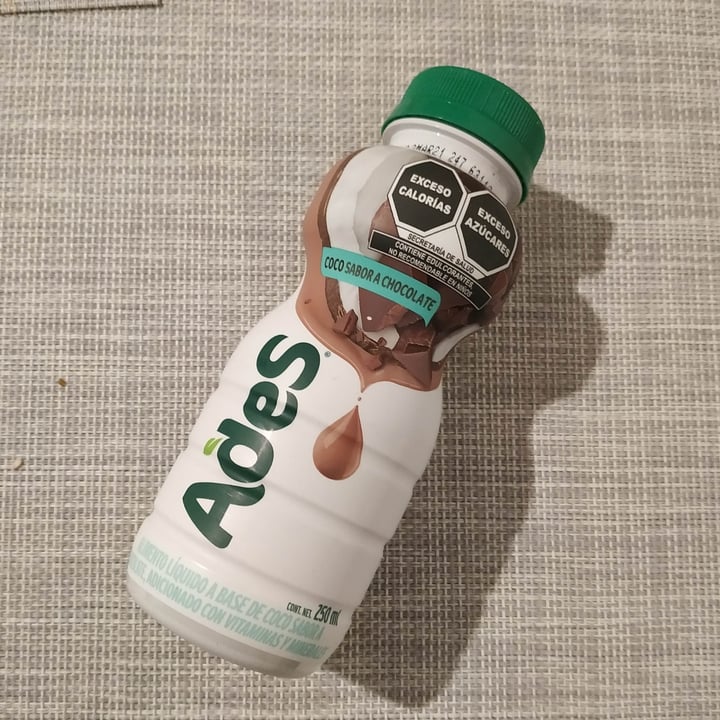 photo of Ades Leche de Coco sabor Chocolate 250 ml shared by @riinux on  19 Feb 2021 - review