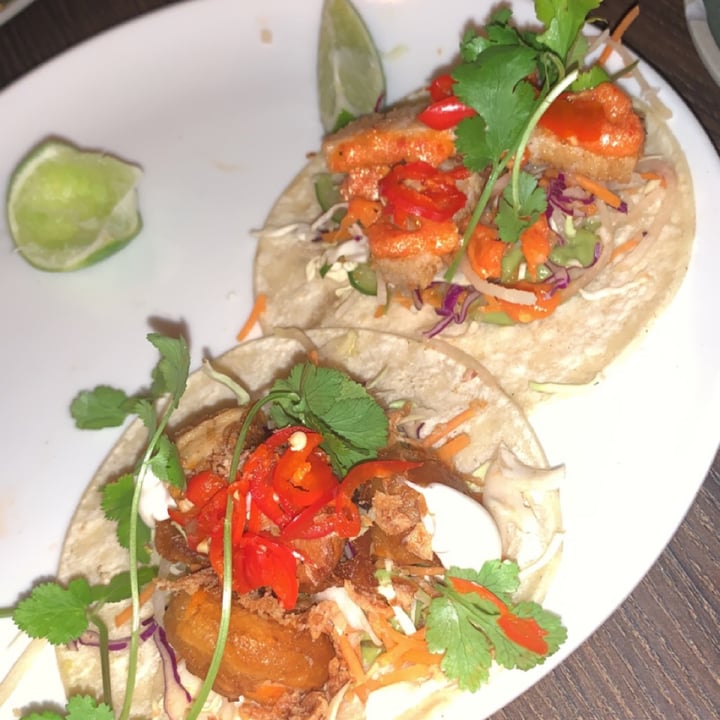 photo of Vandal Sydney Popcorn Prawn and Crispy Calamari Tacos shared by @eatplantsbecute on  11 Sep 2022 - review