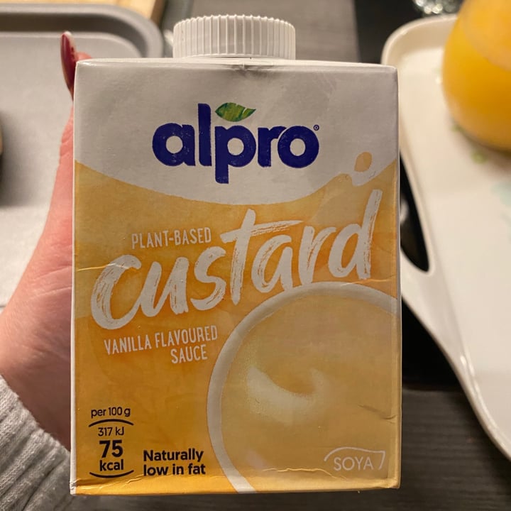 photo of Alpro Custard Vanilla Flavoured Sauce (Soya) shared by @gemstone on  11 Feb 2021 - review