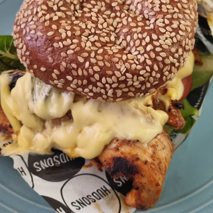photo of Hudsons The Burger Joint (Parkhurst) The Frontliner Burger shared by @sunshineyum on  24 Dec 2021 - review