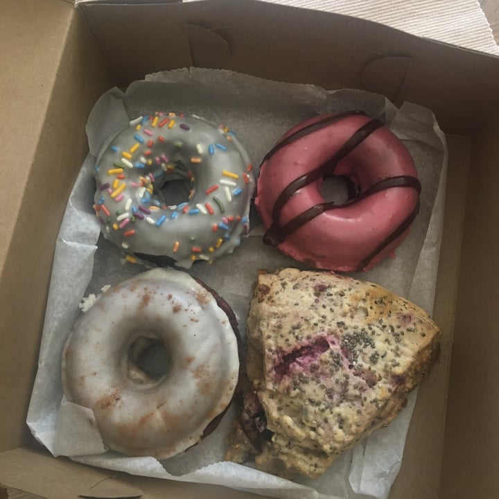 review photo of Rise Authentic Baking Co. Assorted baked goods shared by @veganpianist on 08 Jun 2021 - review