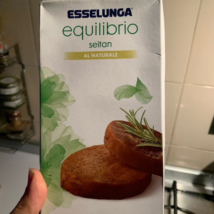 photo of  Esselunga Equilibrio seitan shared by @veriel on  06 Apr 2022 - review