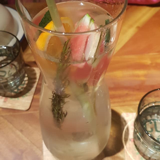 菜肴“Detox Water”的照片