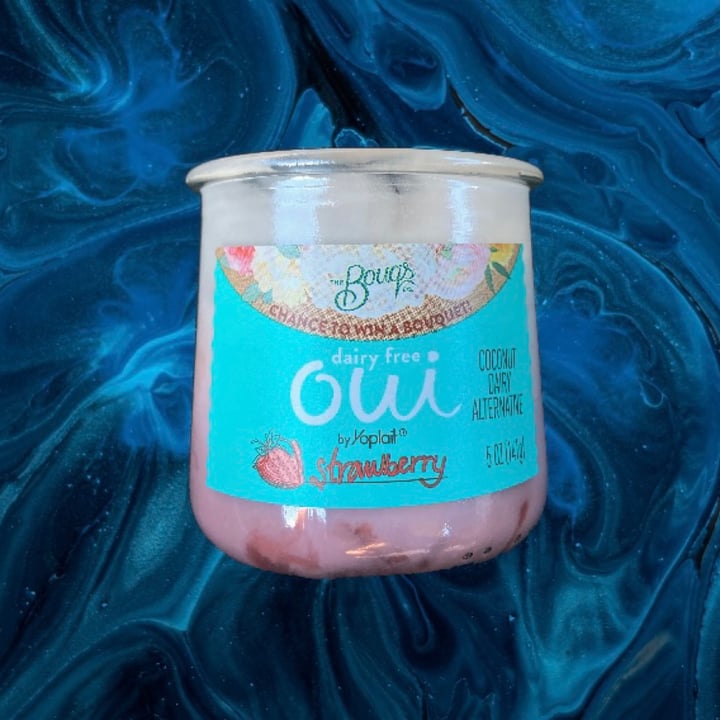 photo of Yoplait Dairy Free Oui Strawberry shared by @glutenfreevee on  30 Aug 2022 - review
