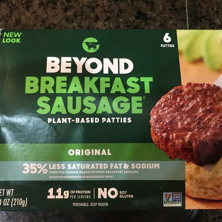 photo of Beyond Meat Beyond breakfast Sausage Classic  shared by @wiskiemimigingy on  04 Oct 2022 - review