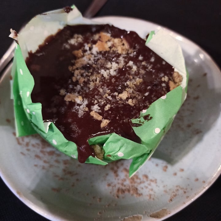 photo of CactusCat Bar Cupcake chocolate shared by @eli-trujillo on  20 Oct 2022 - review