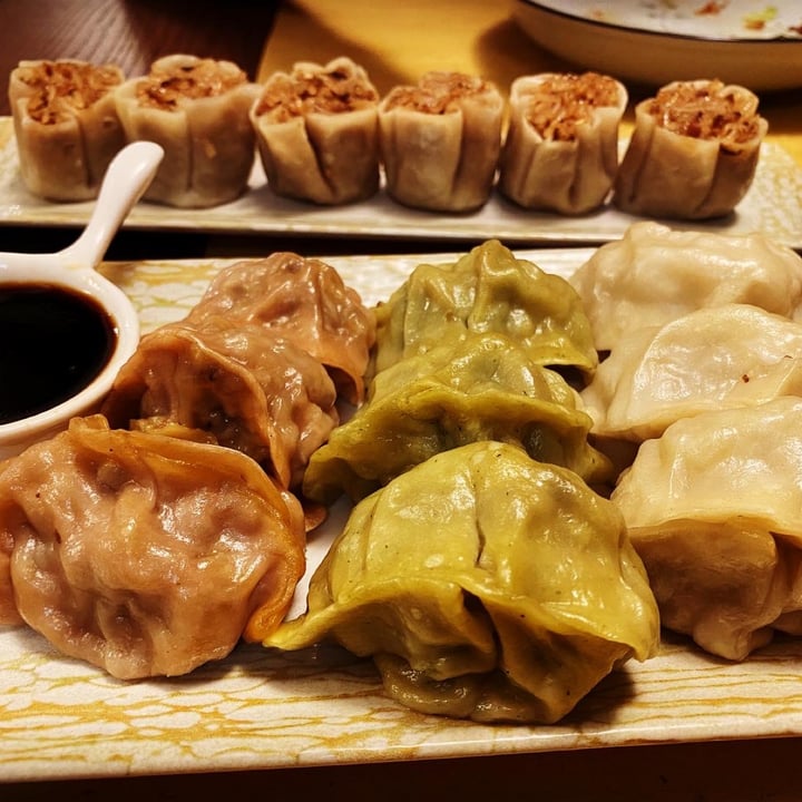 review photo of Su Guan - Chinese Veg Ravioli Al Vapore Colorati shared by @rifugioalmalibre on 18 Nov 2021 - review