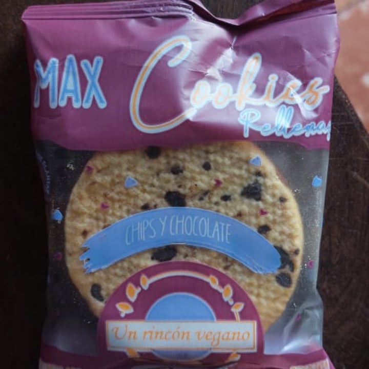 photo of Un Rincón Vegano Max cookies chips y chocolate shared by @kacerutti on  01 Oct 2022 - review
