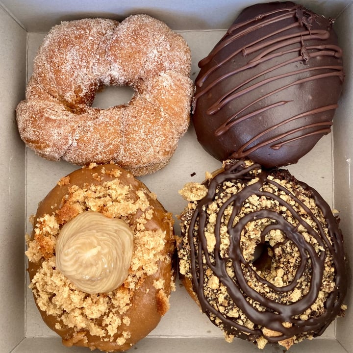 photo of Grumpy & Runt Doughnuts shared by @ctveganreviews on  08 Jun 2021 - review
