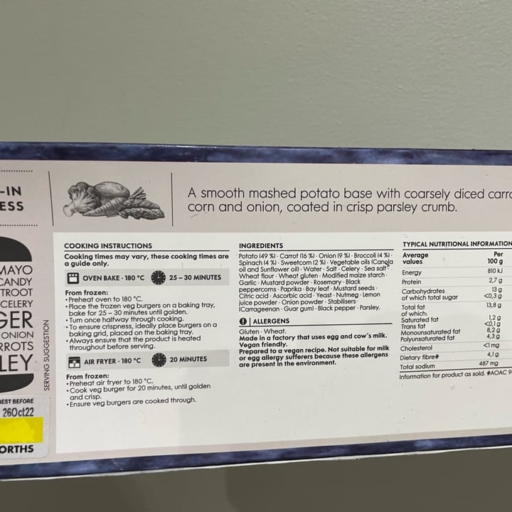 review photo of Woolworths Food Crumbed Vegetable Burgers shared by @jaxipop on 22 Feb 2022 - review