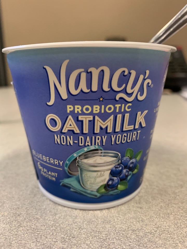 Nancy's Yogurt Probiotic Oatmilk NonDairy Yogurt Plain Review abillion