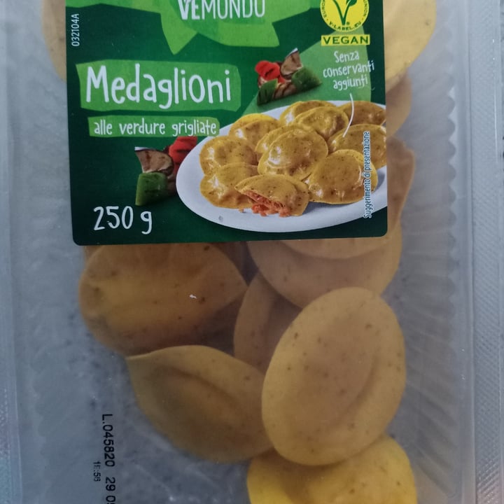 photo of Vemondo  Medaglioni alle Verdure Grigliate shared by @chiarhontas on  20 Aug 2022 - review