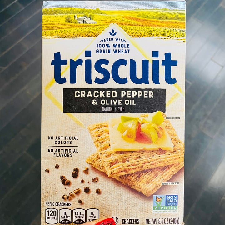 photo of Triscuit Triscuit-Cracked Pepper and Olive Oil shared by @beckyyy on  24 Apr 2021 - review