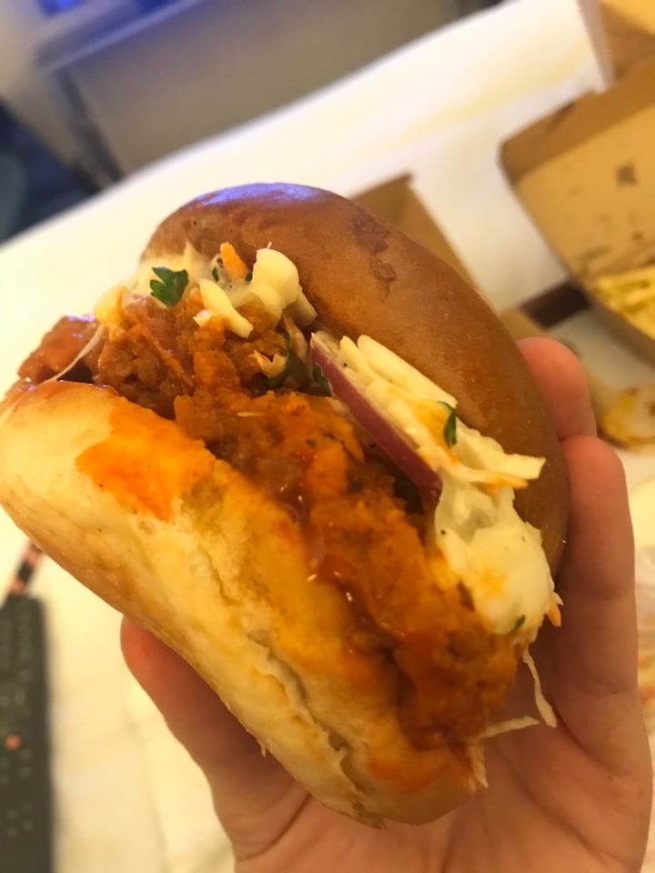 photo of Temple of Seitan Chicken burger shared by @packnsnack on  03 Jan 2020 - review