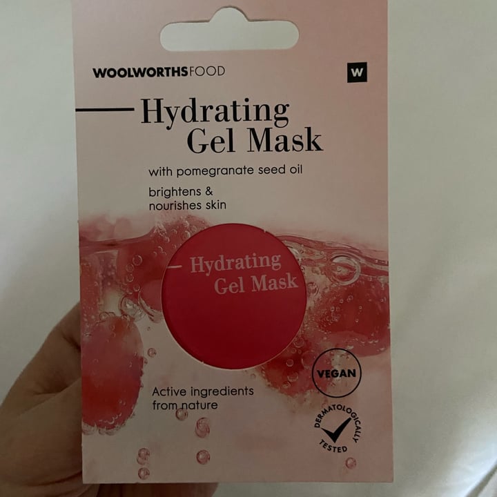 photo of Woolworths Hydrating gel mask shared by @plantbasedstorm on  26 Sep 2021 - review