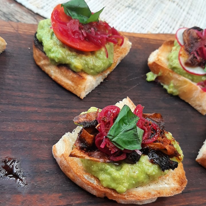 photo of Zest Ubud Avocado toast shared by @plantsfeelthough on  01 Jun 2021 - review