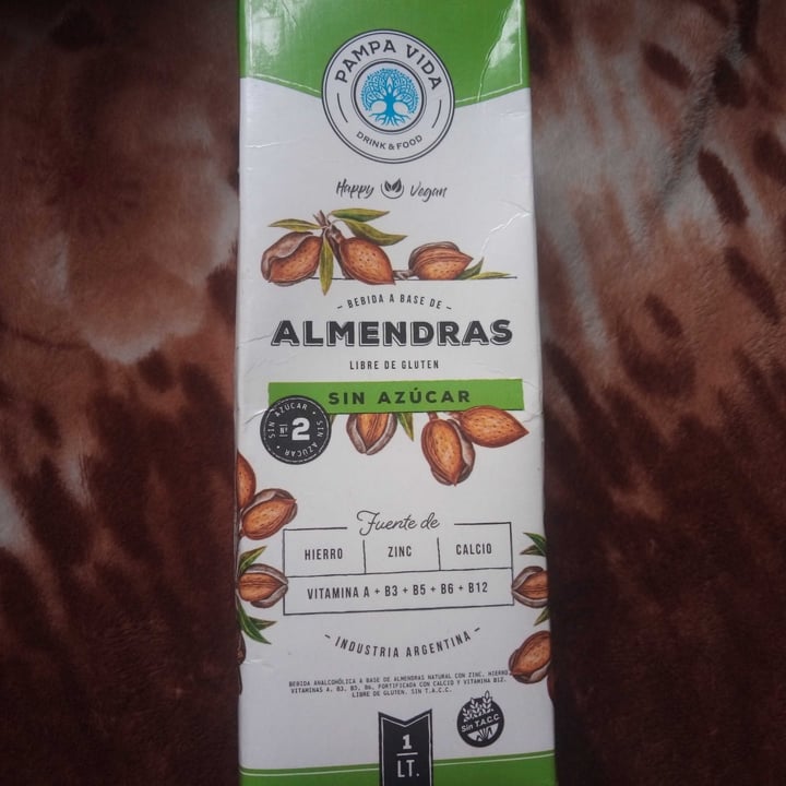 photo of Pampa Vida Leche de Almendras Sin Azúcar shared by @vegan0000 on  02 Sep 2020 - review