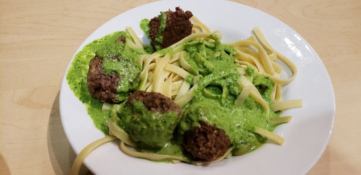 photo of McConnell Bistro - Pitzer College Dining Hall Pesto Pasta w/ Impossible Meatballs shared by @jakeybakey on  03 Mar 2019 - review