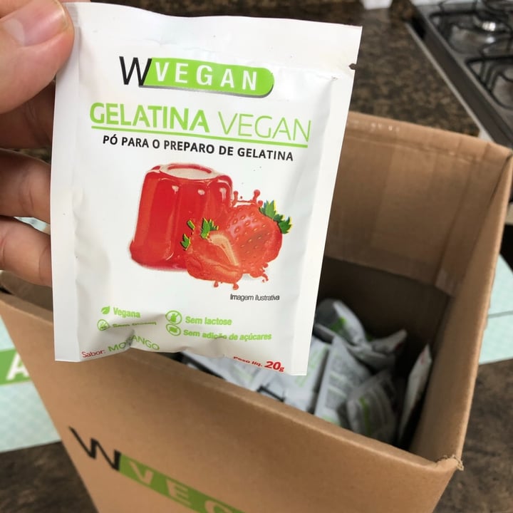 photo of Wvegan Gelatina Vegan Morango shared by @vegetarirango on  26 May 2022 - review