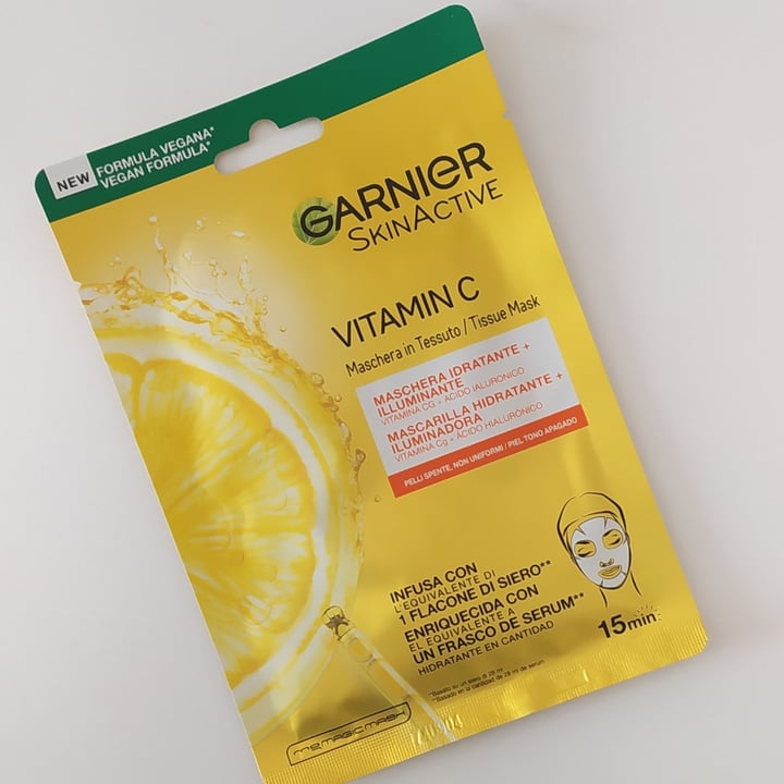 photo of Garnier maschera tessuto vitamin c shared by @ilariabonfanti on  15 May 2022 - review
