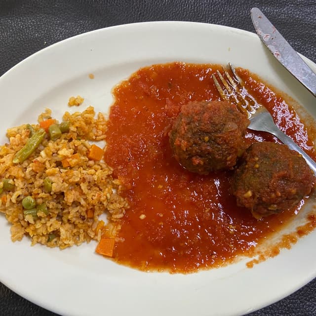 Foto del plato “Albóndigas al chipotle”