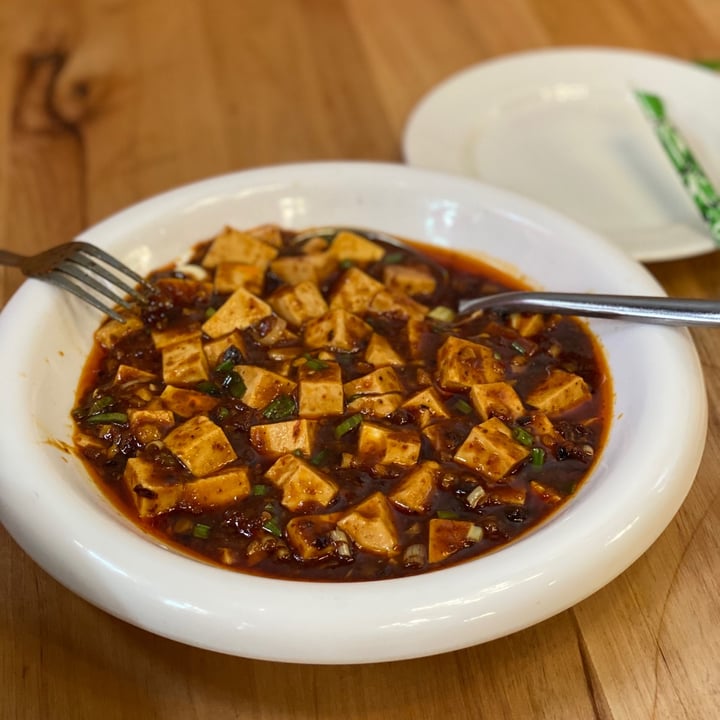 photo of Old Chengdu Sichuan Cuisine Mapo Tofu shared by @peasfulpea on  13 Dec 2020 - review