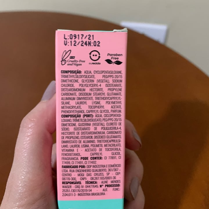 photo of Vizzela Cosméticos Base Líquida shared by @cr-vegan on  31 May 2022 - review