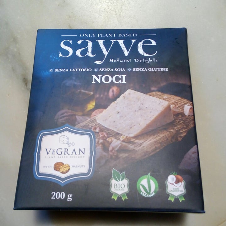 photo of Sayve Formaggio alle noci shared by @lyssalove on  29 Apr 2022 - review